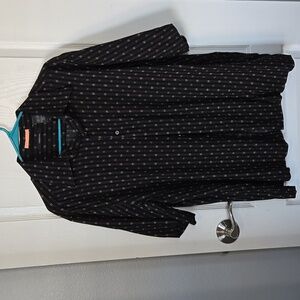 Claiborne men's button up shirt with short sleeves. Size XL
